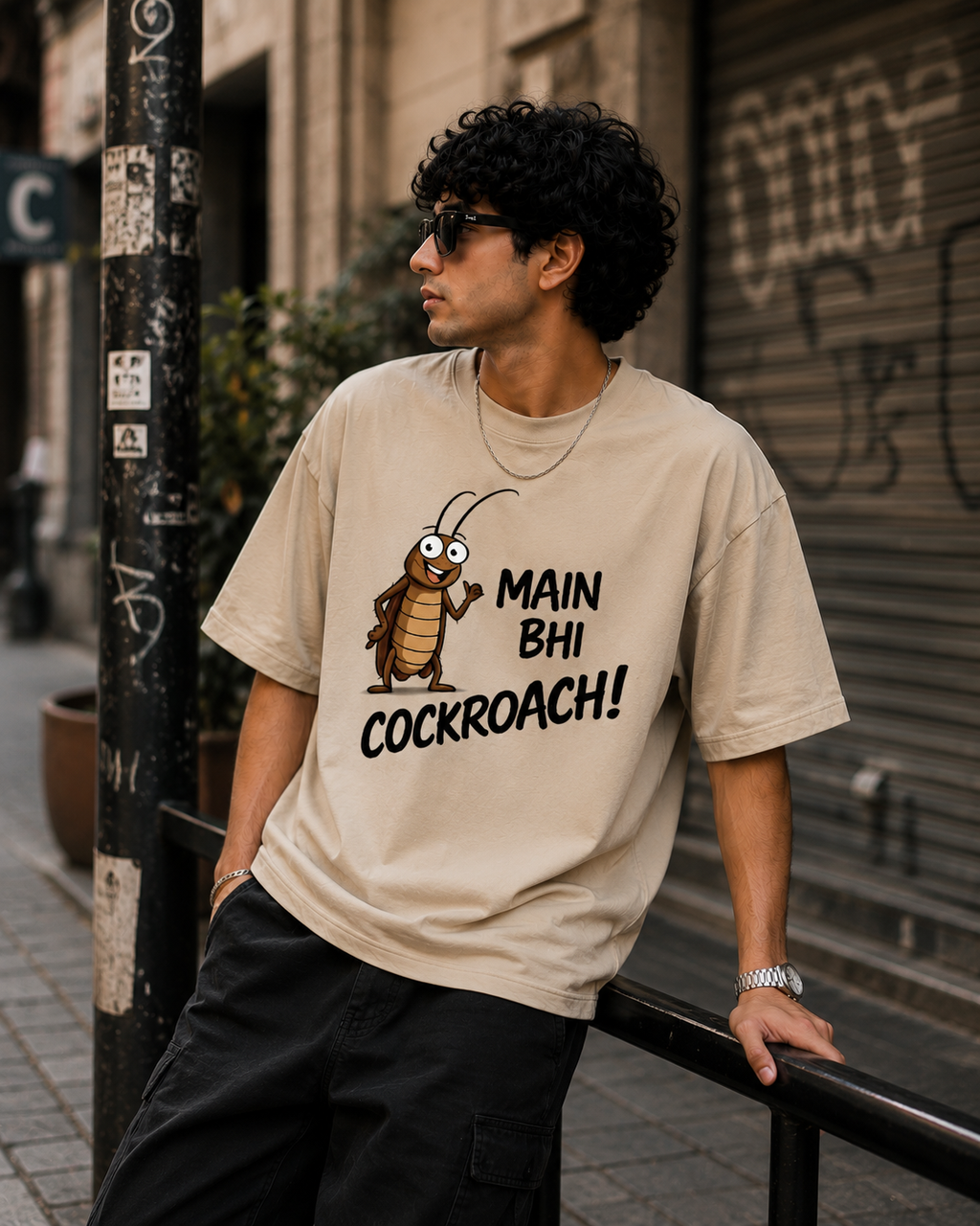 CJP wears' me bhe Cockroach ' premium t shirt
